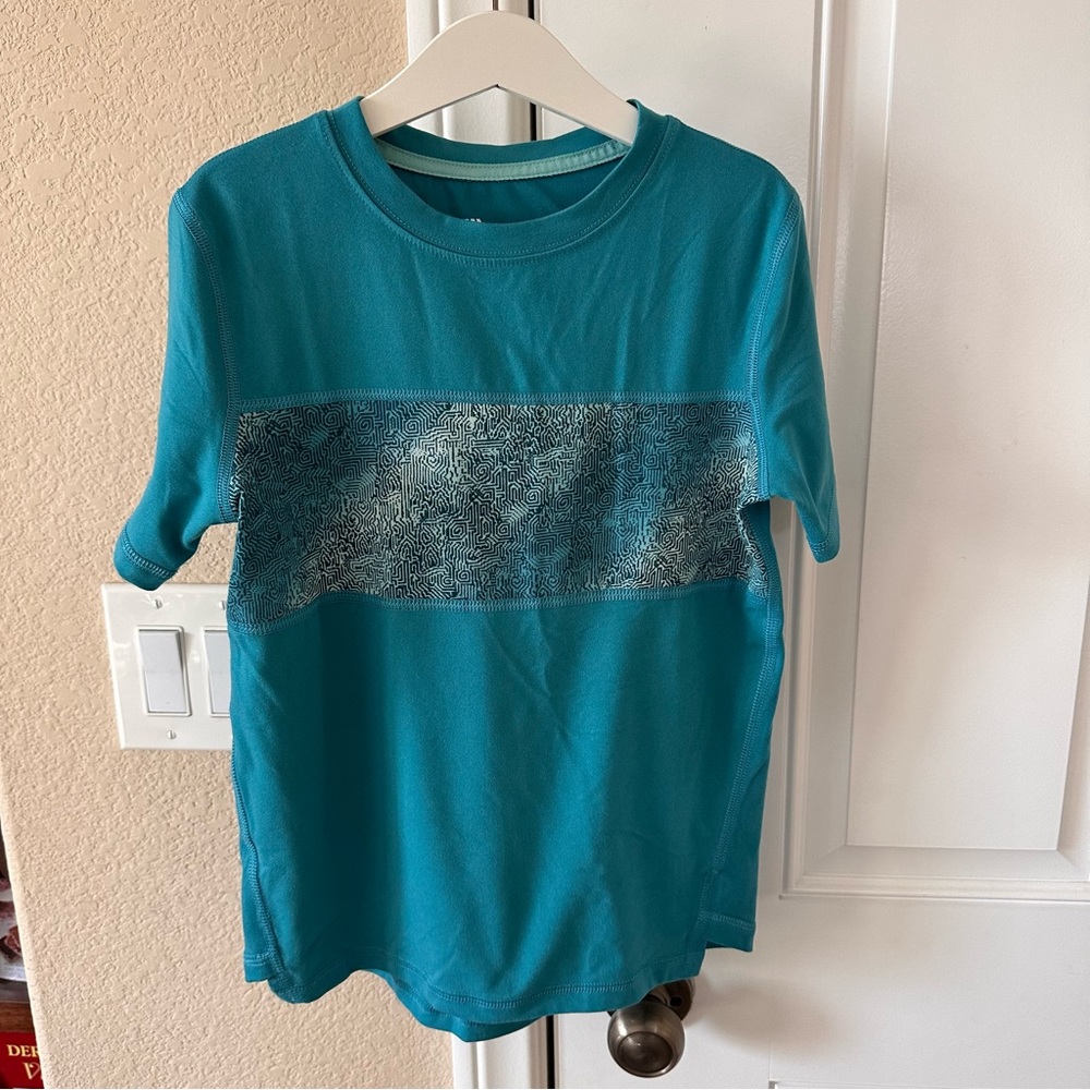 All in Motion Jade Green Performance Tee Size S 6/7